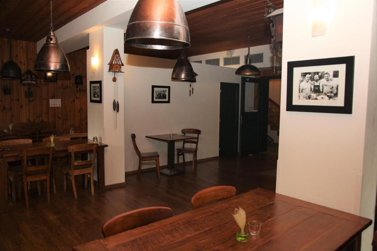 מודרבה Aparthotel Madr מראה חיצוני תמונה